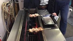 wikiō hōʻikeʻike KOSEI GRILL 050 KY-KL ʻano, moa ʻala a me nā skewers